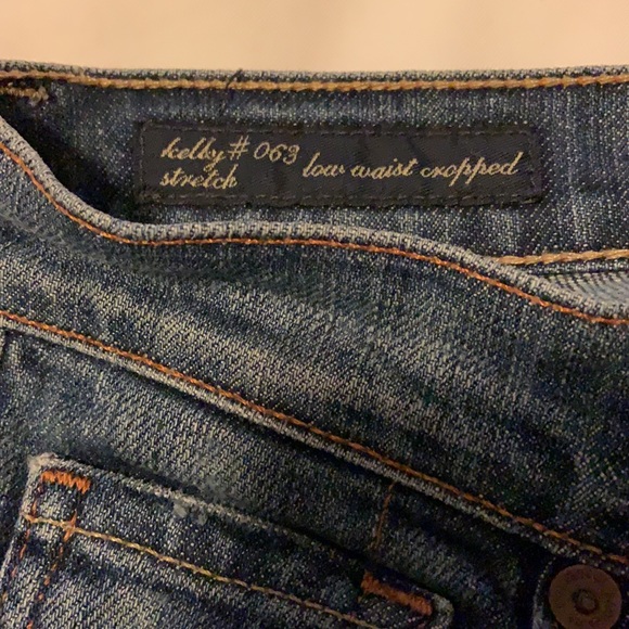 Low Waist Cropped Citizens of Humanity Jeans - Picture 4 of 5